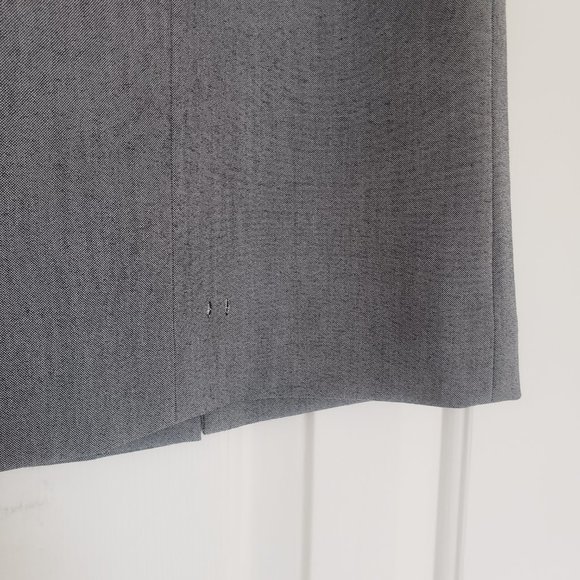 Anne Klein Gray Skirt - Pencil/A-line- Size 8 - Picture 8 of 15